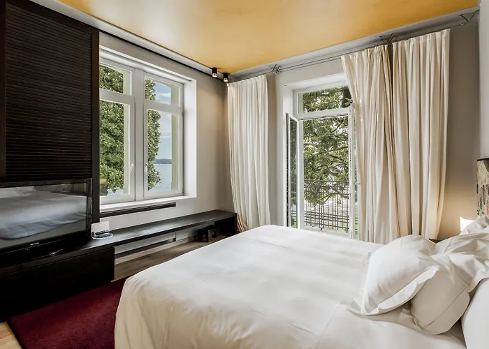 ホテル Bella Riva ガルドーネ・リヴィエラ