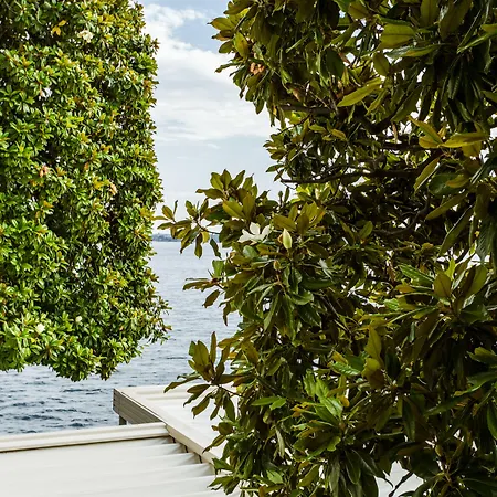 Bella Riva Gardone Riviera