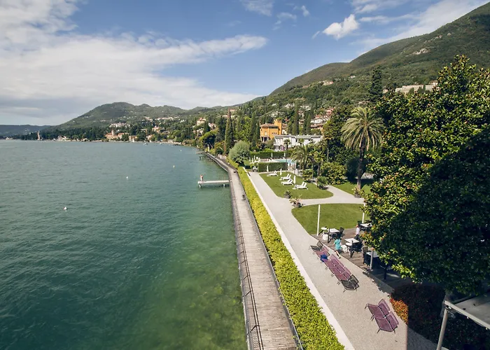 Hotel Bella Riva Gardone Riviera