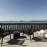 Bella Riva Hotel